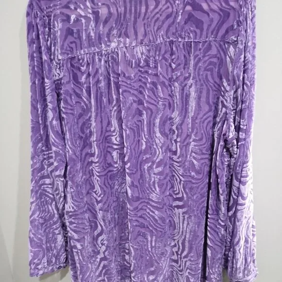 Torrid Velvet Burnout Pullover Long Sleeve Blouse - Picture 12 of 12